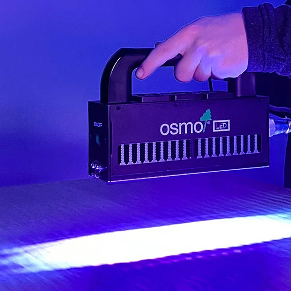 osmo-led-smart-oil_lifestyle